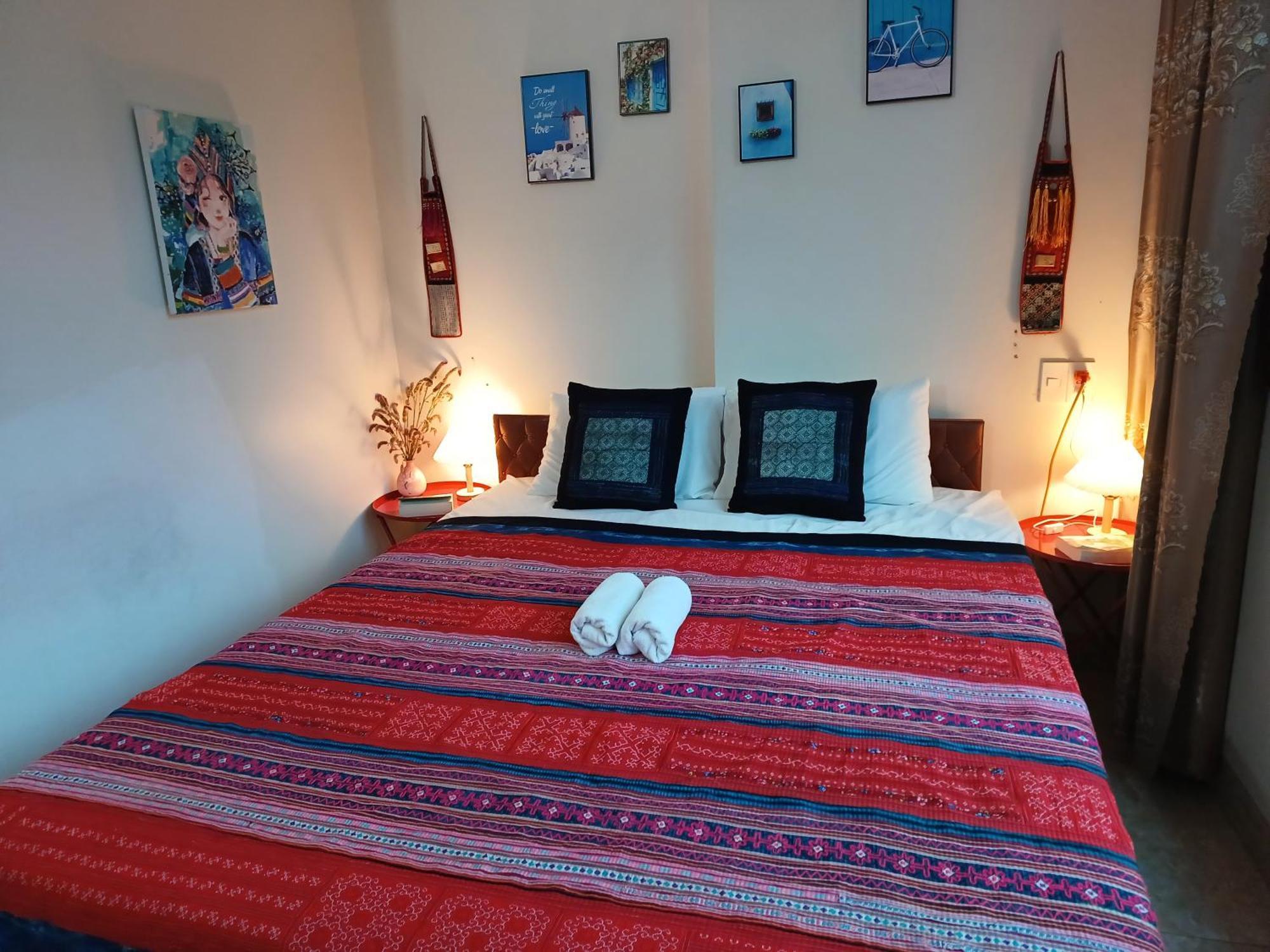 Yolo Ha Giang Adventures, Motorbike And Loop Tours Hotel Exterior photo